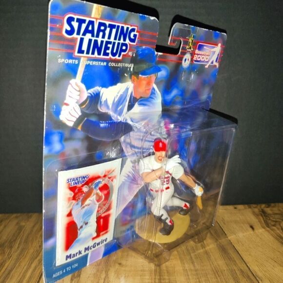 Starting Lineup 2000 MARK MCGWIRE Baseball Figure & Card St. Louis Cardinals - Picture 8 of 9